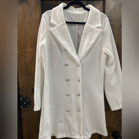 Winter White Blazer Jacket - Picture 3 of 4